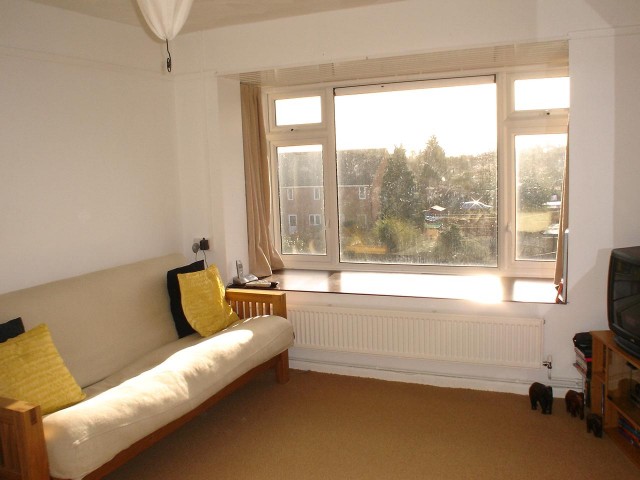 1 Bedroom Flat In Derby Close Ipswich Ip4 Whole Flat